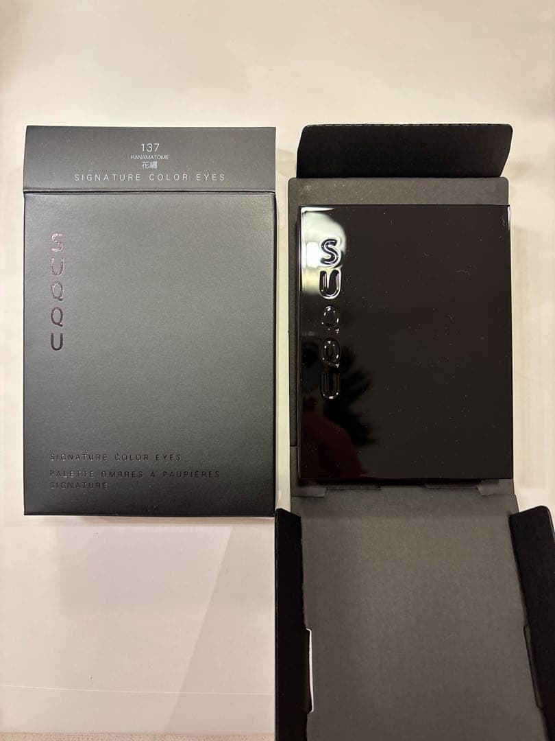 【新品未使用】SUQQU シグニチャーカラーアイズ　137 花纏