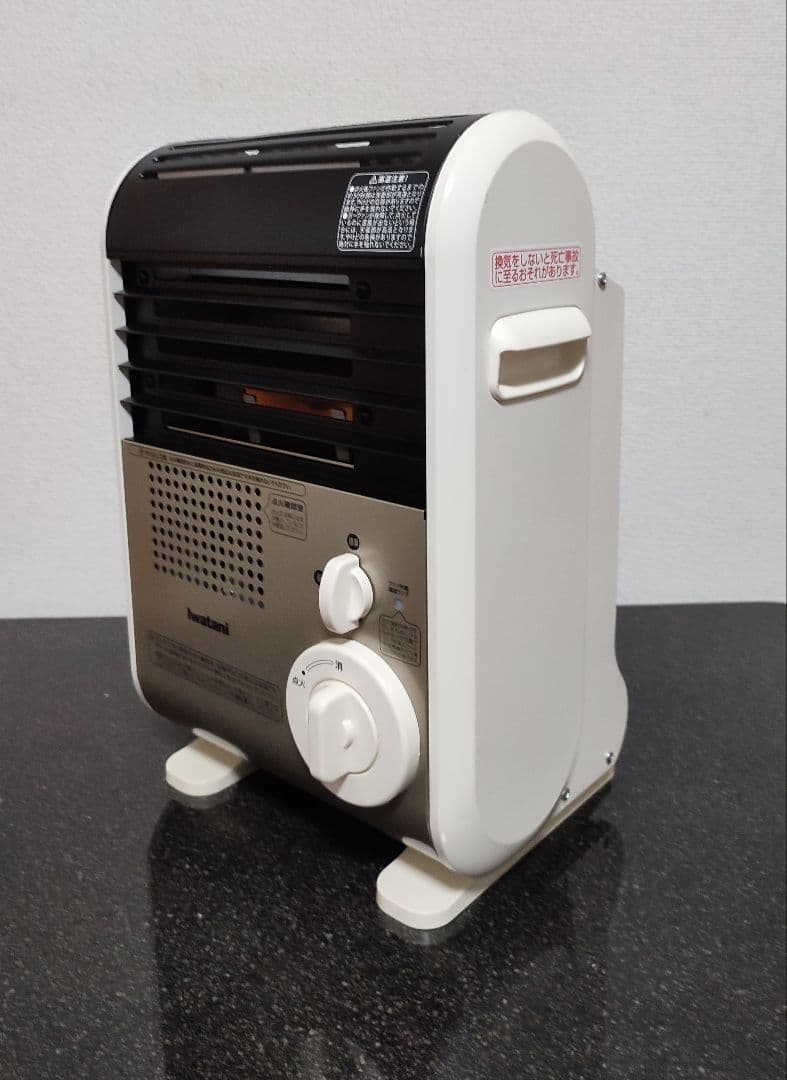 Iwatani カセットガスファンヒーター 風暖　CB-FH-1