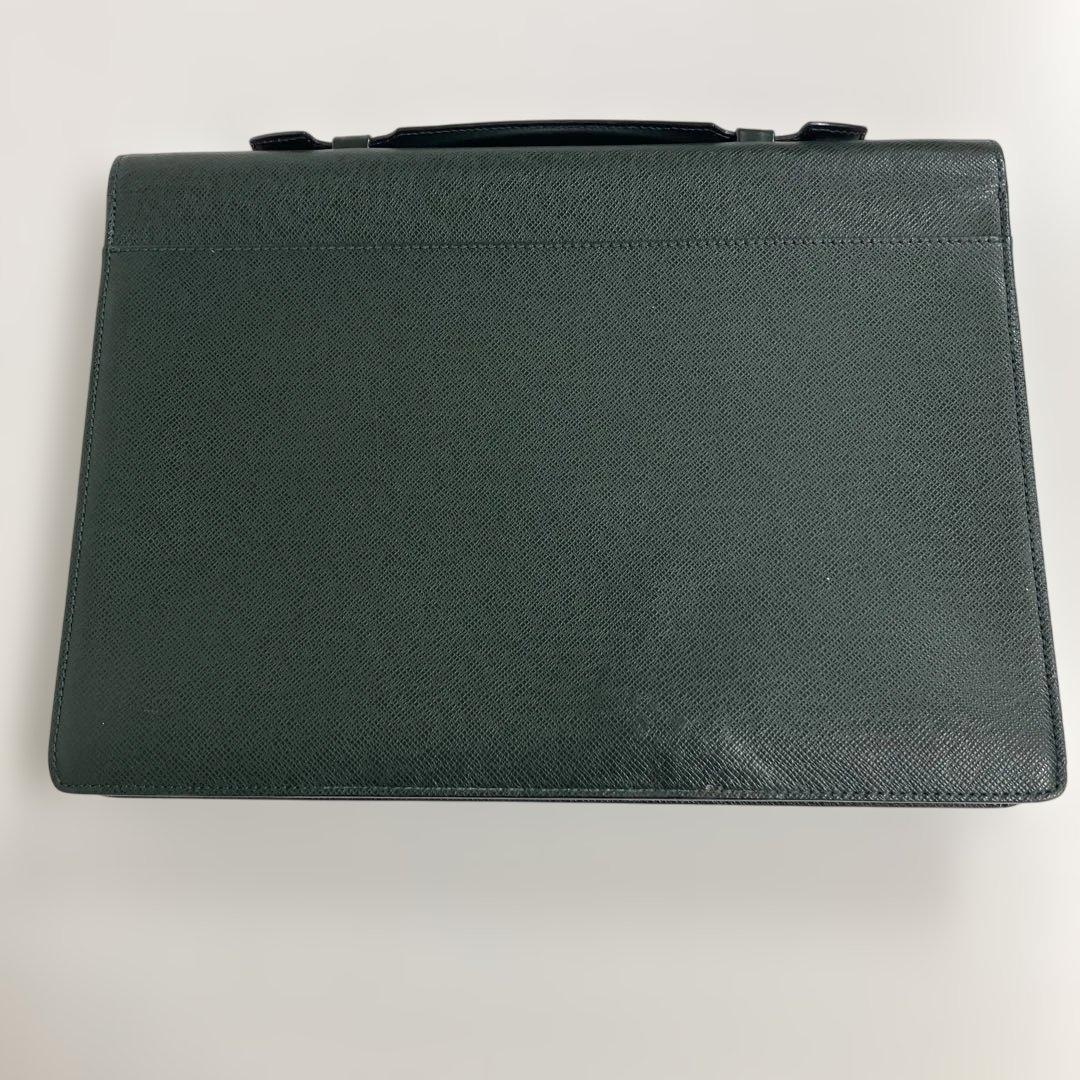 ルイヴィトン　ブランド　グリーン　ビジネスバッグ　タイガ　メンズ　レディース