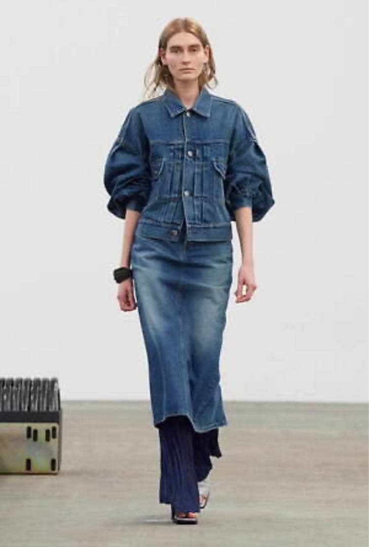 ハイク　HYKE BALOON SLEEVE DENIM JACKET TYPE