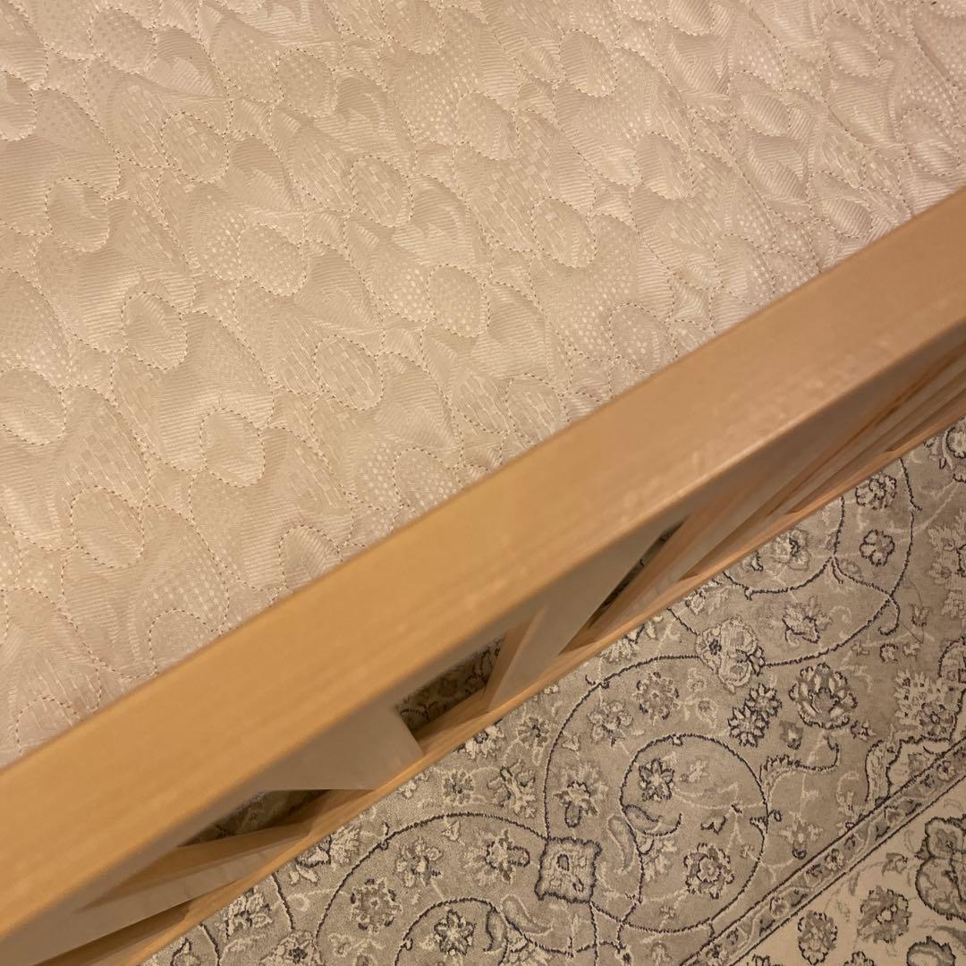 最終値下げ　Boori スレイ　6歳まで使える木製ベビーベッド マットレス付