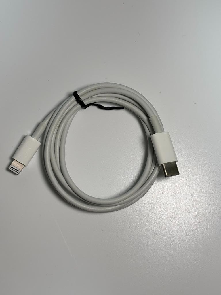 【美品】iPhone 12 mini レッド 128GB　Simフリー　72％