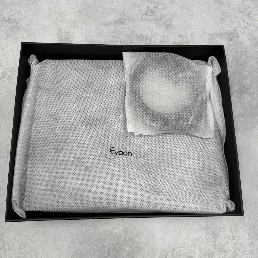 新品未使用✨Evoon みがるサコッシュレザー ショルダーバッグ 黒