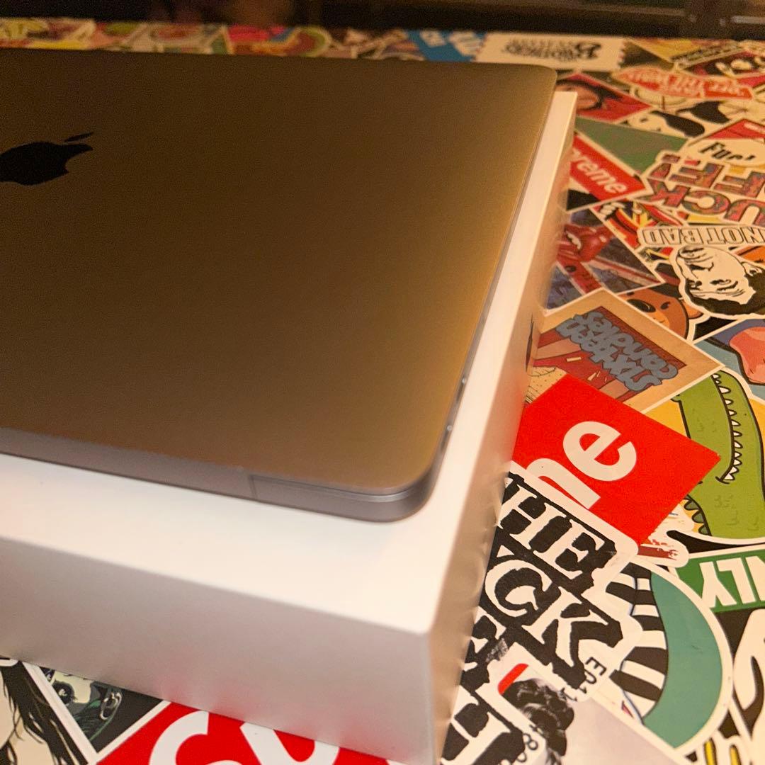 MacBook Air M1 2020 8GB 256GB 箱Apple純正付属