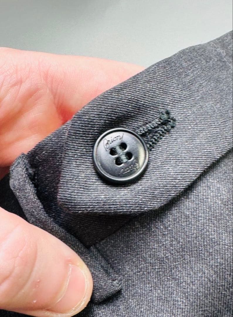 Brioni Cortina ウール スーパー 150's グレー スラックス