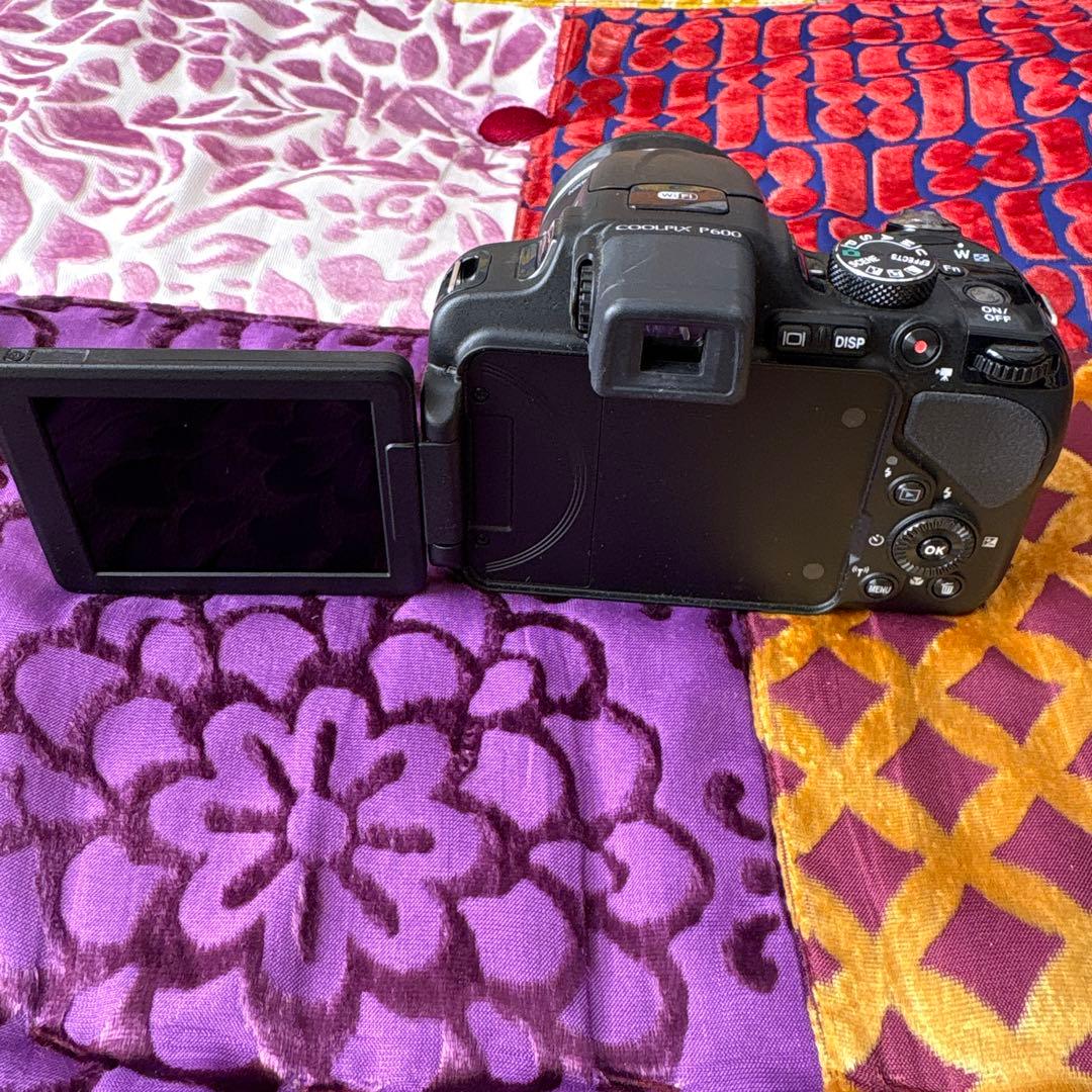 Nikon COOLPIX P600 デジタルカメラ