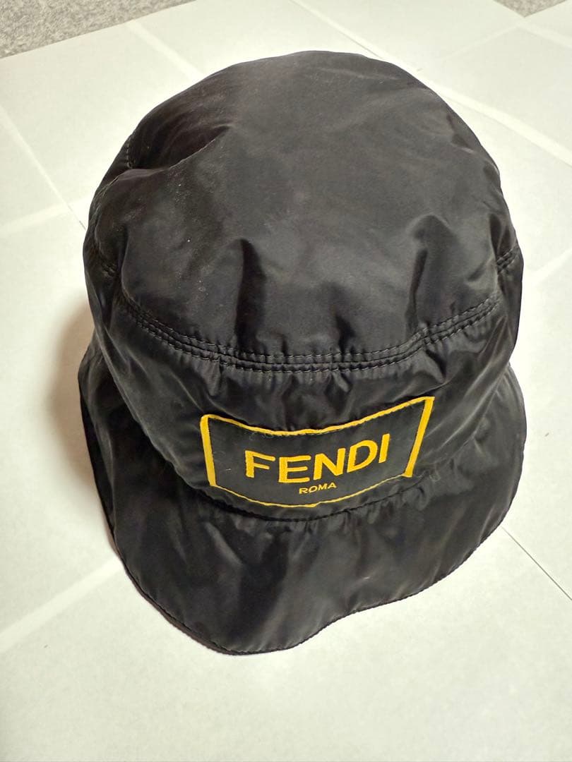 【大幅値下げ】 FENDI ブラック バケットハット