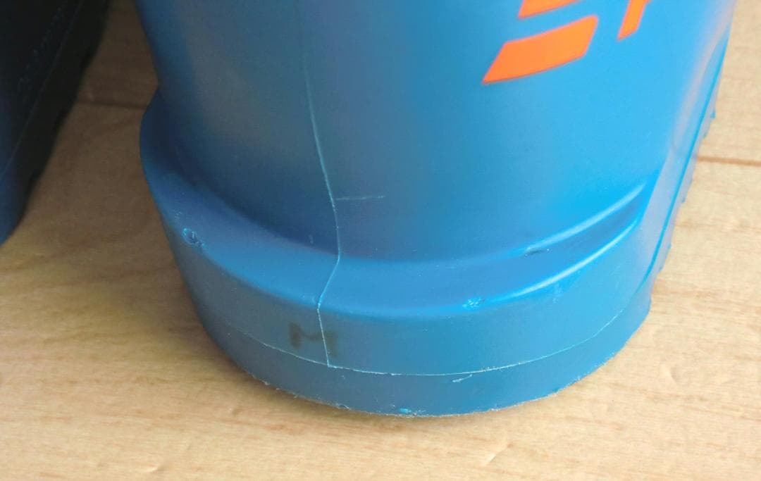 ■■送料無料■LANGE■RS 130 WIDE■スキーブーツ■25.5cm■■