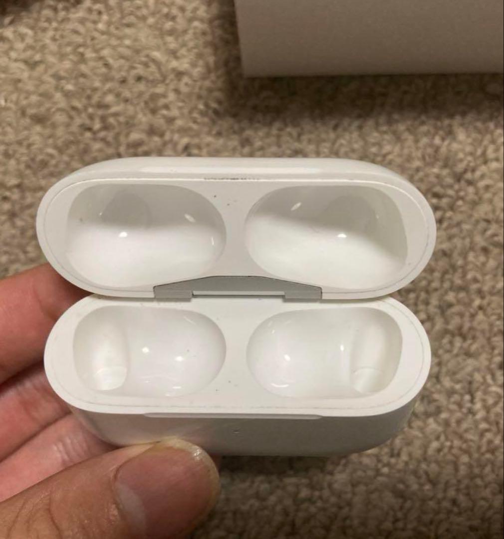 APPLE MWP22J/A AirPodspro 純正　第一世代