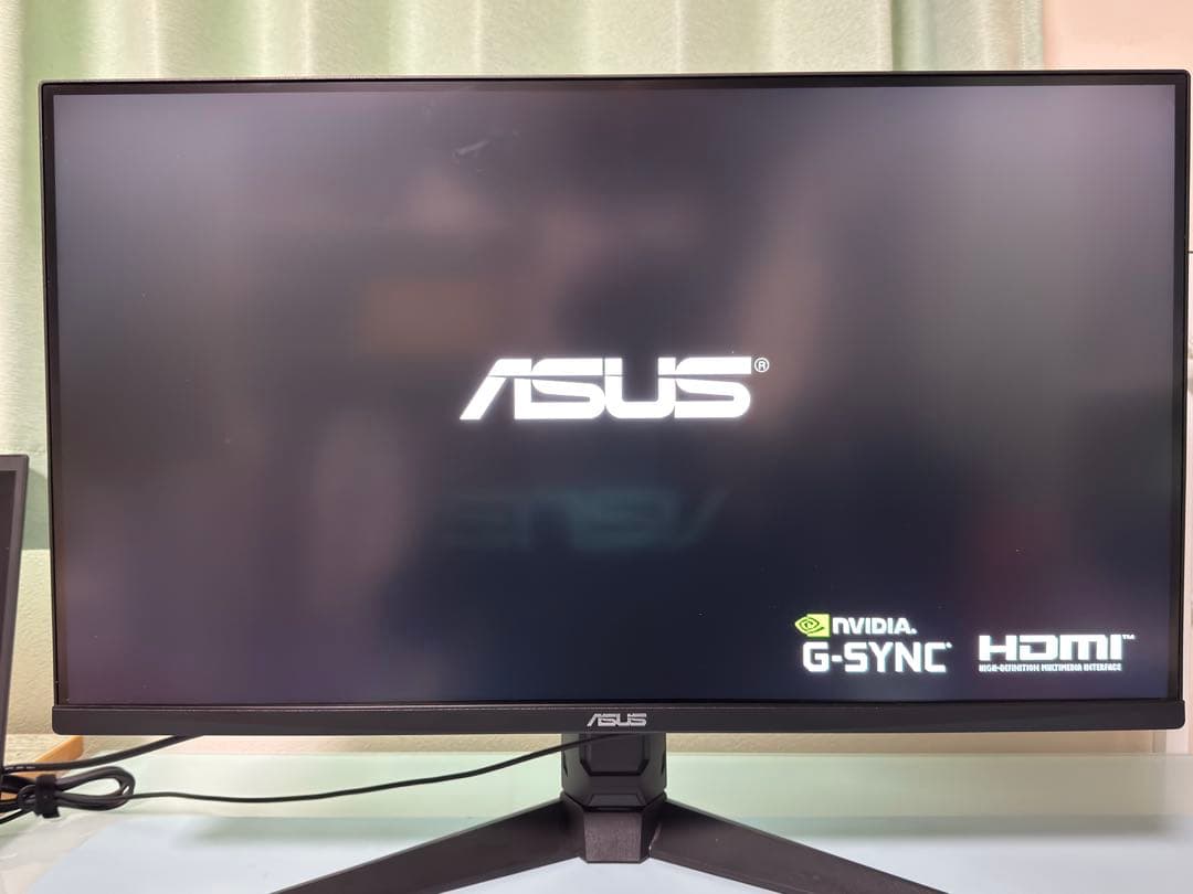 ASUS ゲーミングモニター TUF Gaming VG28UQL1A