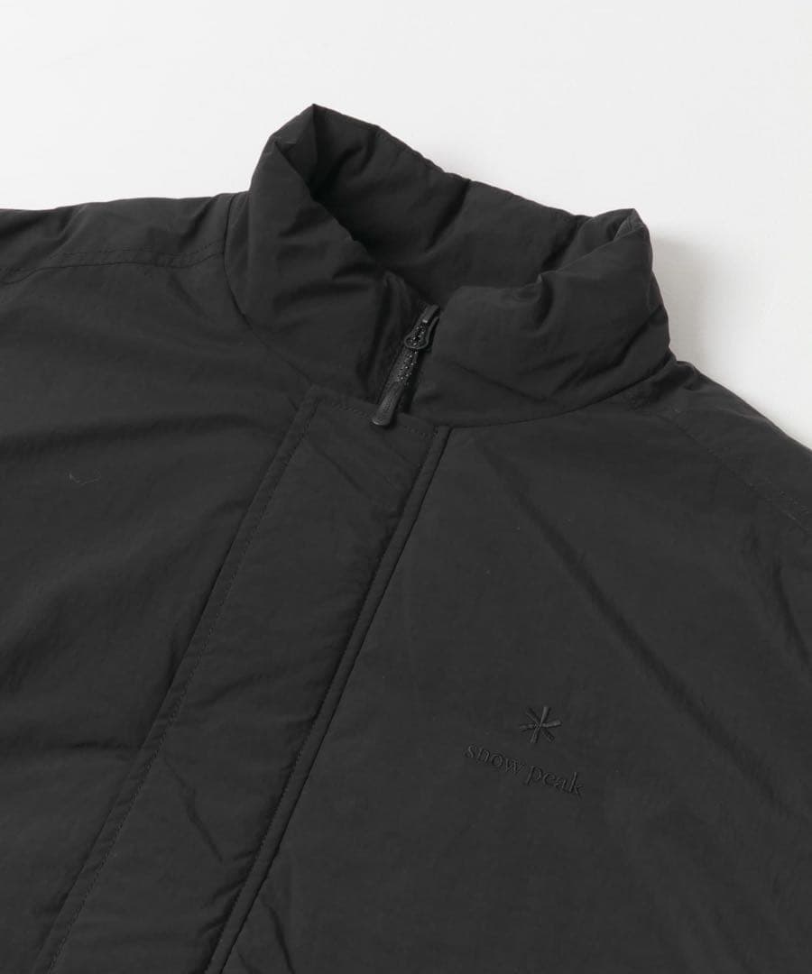 定価25,300円  Peak Insulation Jacket