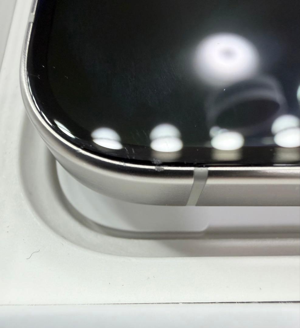 iPhone 15 Pro 128GB ホワイトチタニウム 本体 SIMフリー