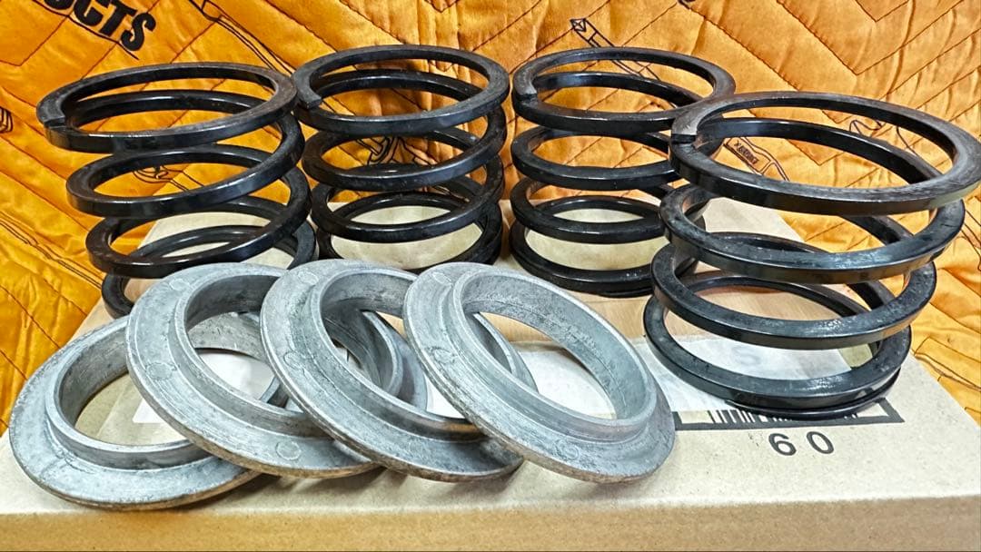 HKS ヘルパースプリング ID65 70mm 2.0k