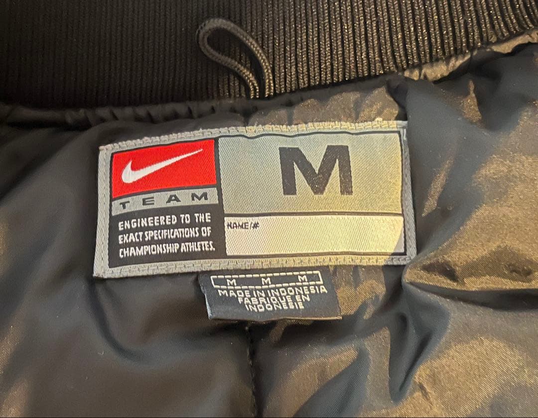 Nike Sixers スタジャン Mサイズ