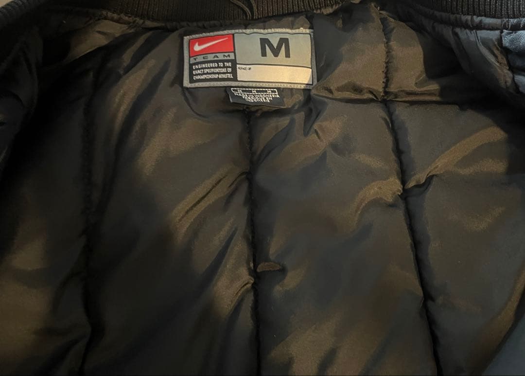 Nike Sixers スタジャン Mサイズ