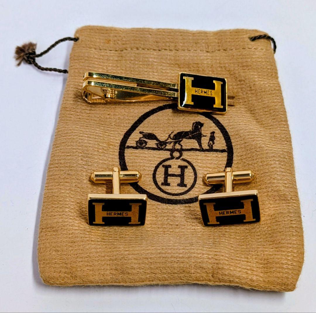 【美品】HERMES エルメス　ネクタイピン＆カフスセット　ゴールド＆ブラック