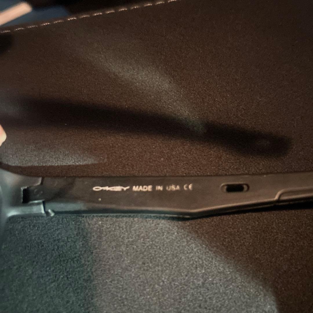 O*9様 Oakley サングラス ブラックフレーム ブルーレンズ