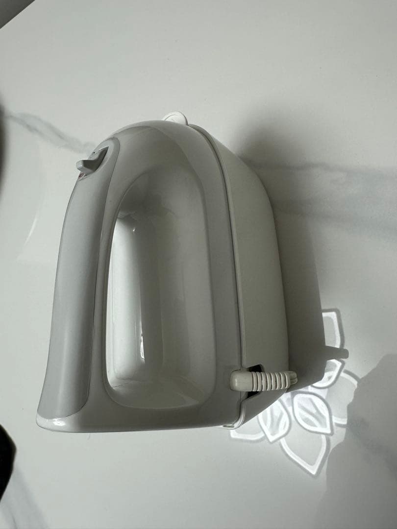 【美品】Panasonic ハンドミキサーMK-H4ホワイト泡立て器