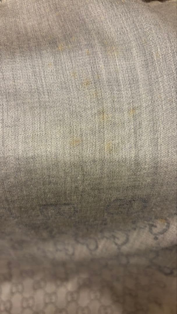 GUCCI グレー ロゴパターン ストール