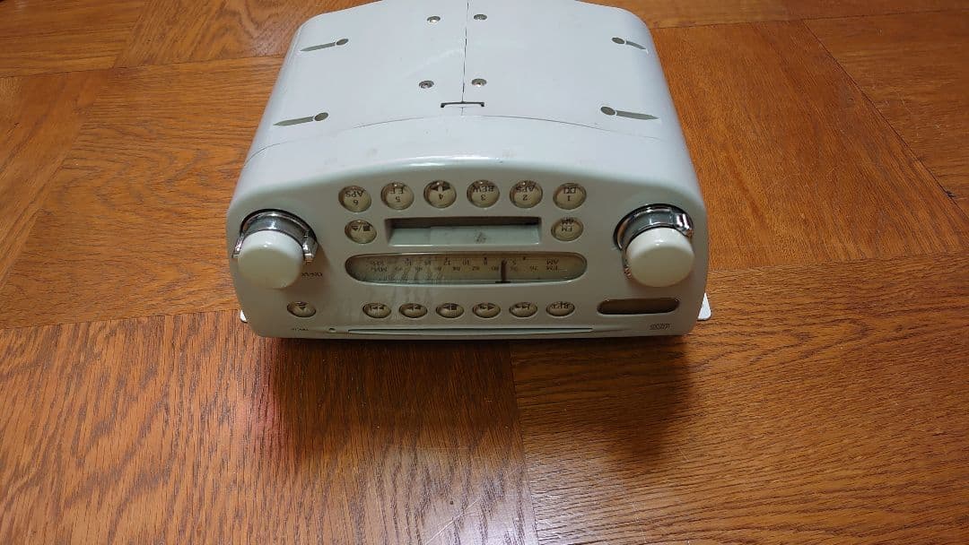 日産フィガロ 希少 純正オーディオ ラジオ.CD.カセット動作確認済み