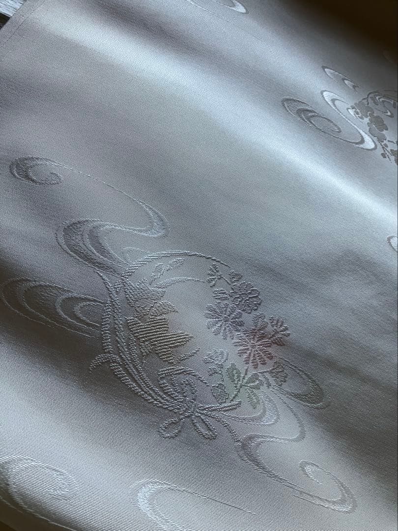 伊と幸　三眠蚕　正絹　最高峰　お襦袢反物