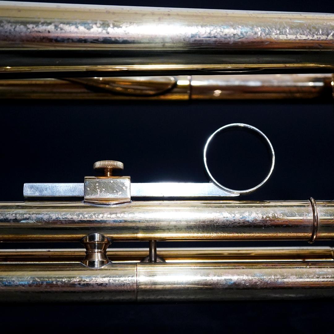 【アンラッカー】YAMAHAトランペット YTR2321／マウスピース／ケース