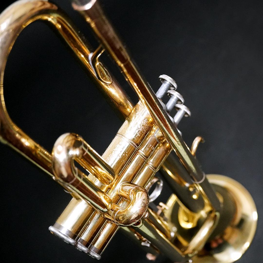 【アンラッカー】YAMAHAトランペット YTR2321／マウスピース／ケース