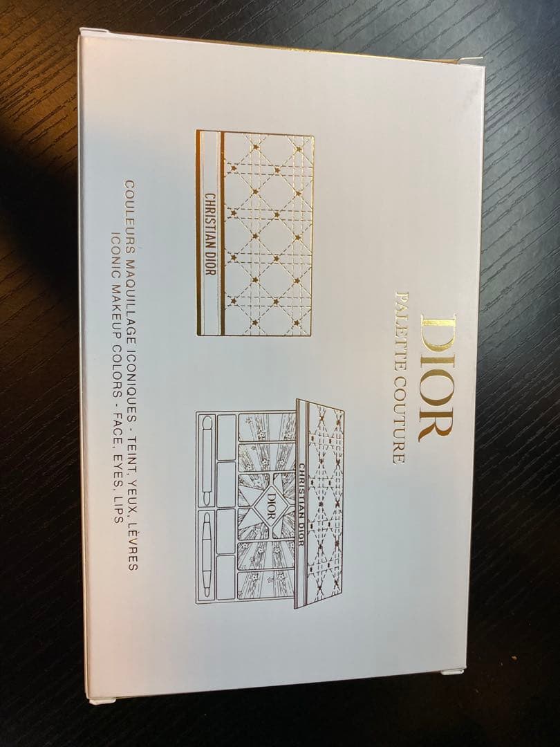 8日まで値下★新品未使用★2025年ホリデー限定★Dior クリスマスパレット