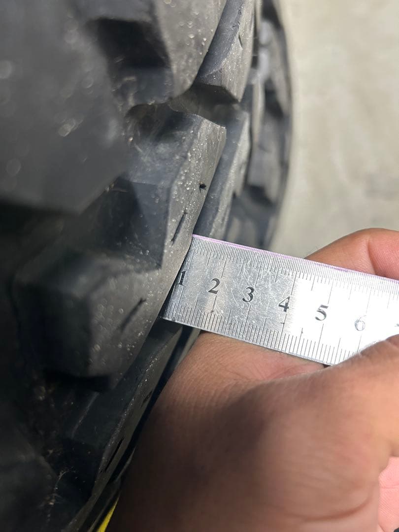 ミッキートンプソン 15インチ 10J －46 PCD139.7 6H 4本