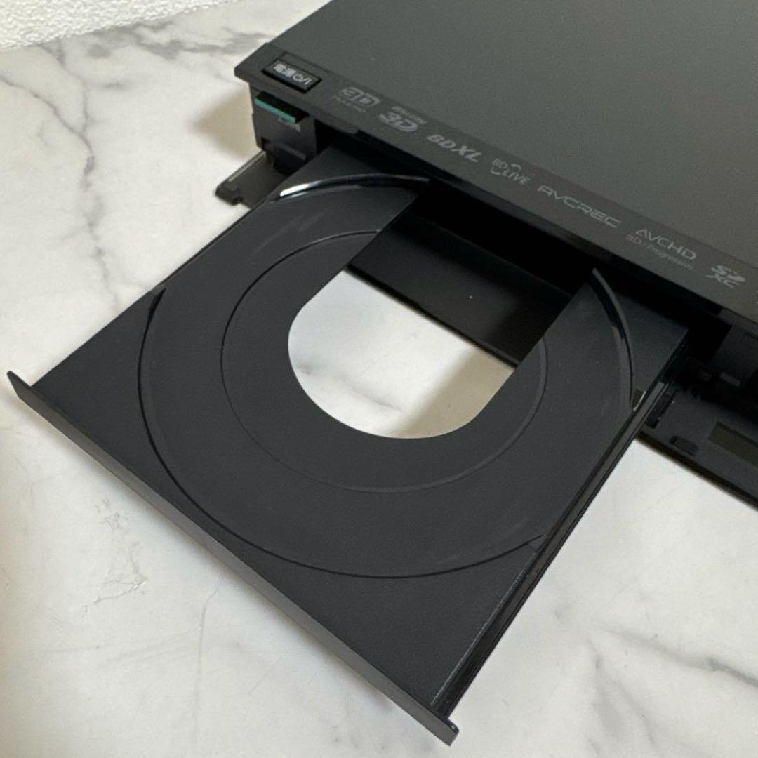 送料込 Panasonic DIGA 500GB ブルーレイレコーダー スリム