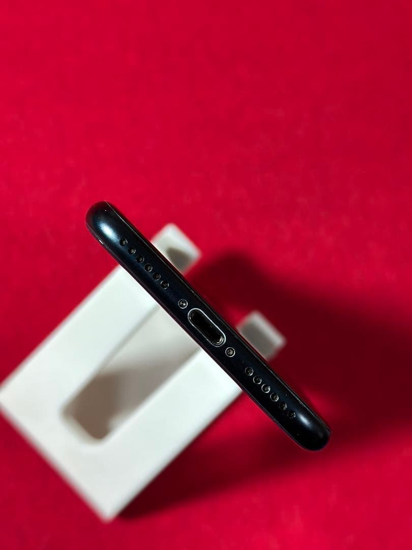 【7917】iPhone SE3第3世代ミッドナイト 128GB simフリー