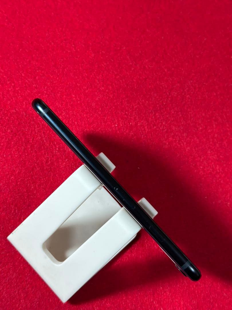 【7917】iPhone SE3第3世代ミッドナイト 128GB simフリー