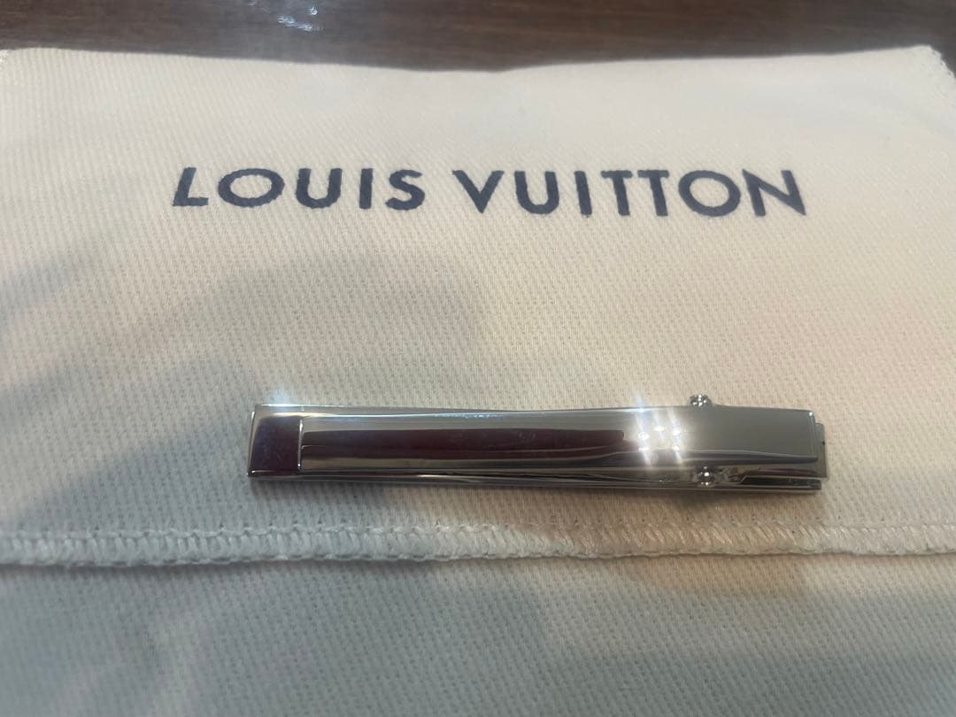 ヴィトン タイピン　LVアワード　M00913