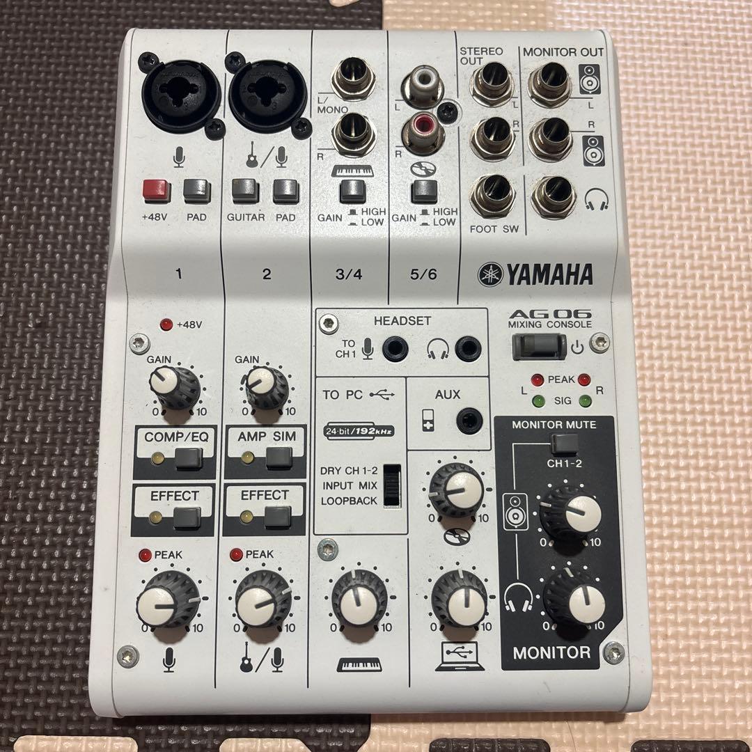 YAMAHA AG 06 ミキシングコンソール