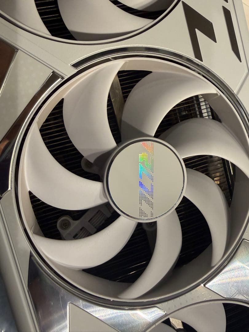 ASUS ROG RTX4090 ホワイト 白色モデル 美品 元箱付