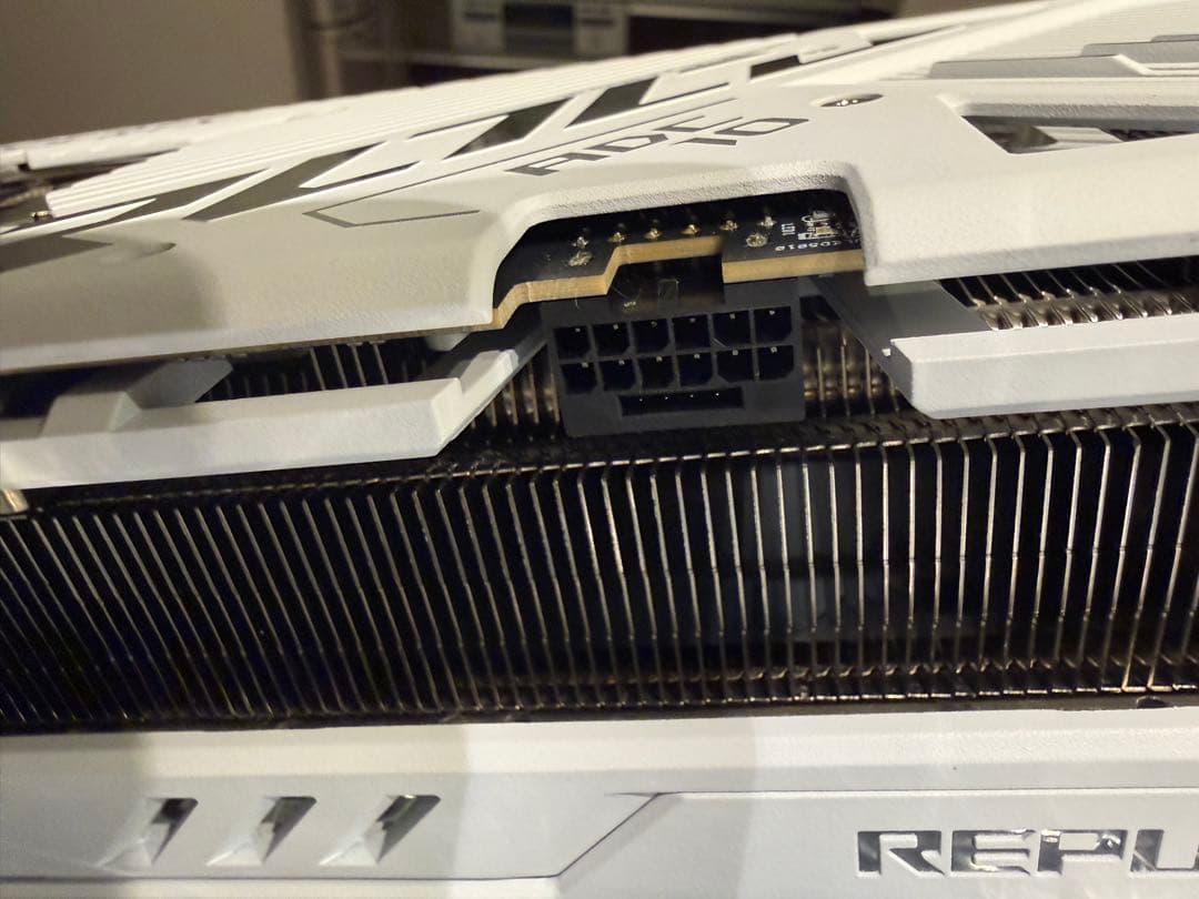 ASUS ROG RTX4090 ホワイト 白色モデル 美品 元箱付