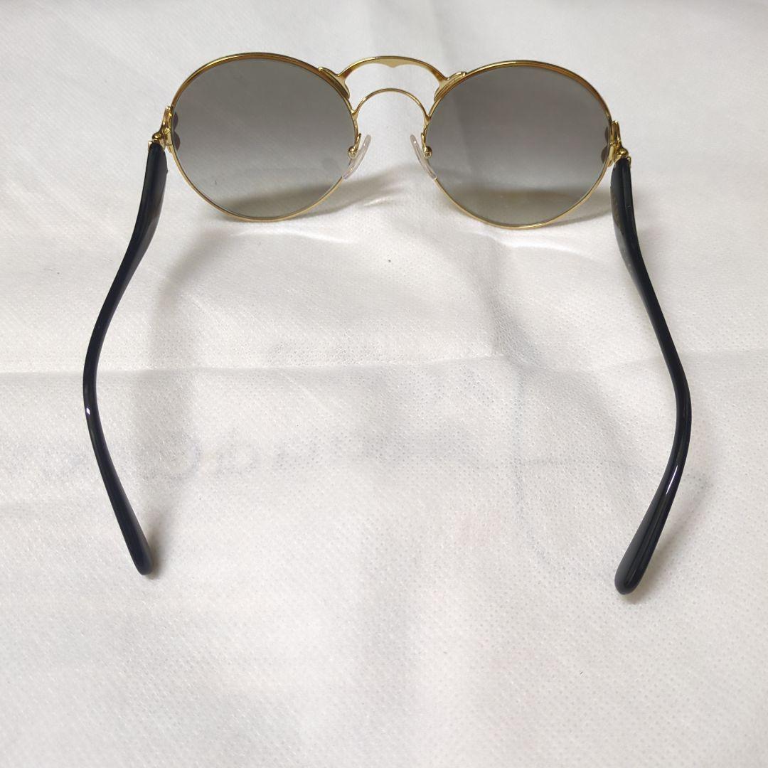 新品未使用　PRADAサングラス