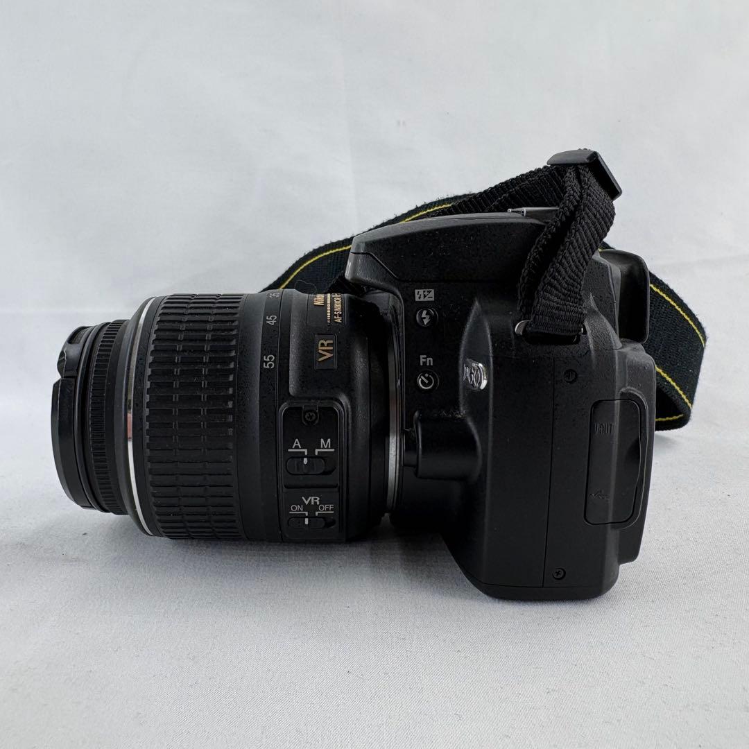 Nikon ニコン デジタル一眼レフカメラ D60 レンズストラップ付き