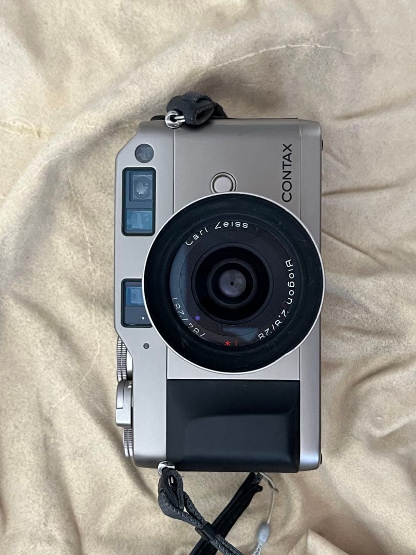 CONTAX G1 レCarl Zeiss 28mm、f2.8付き