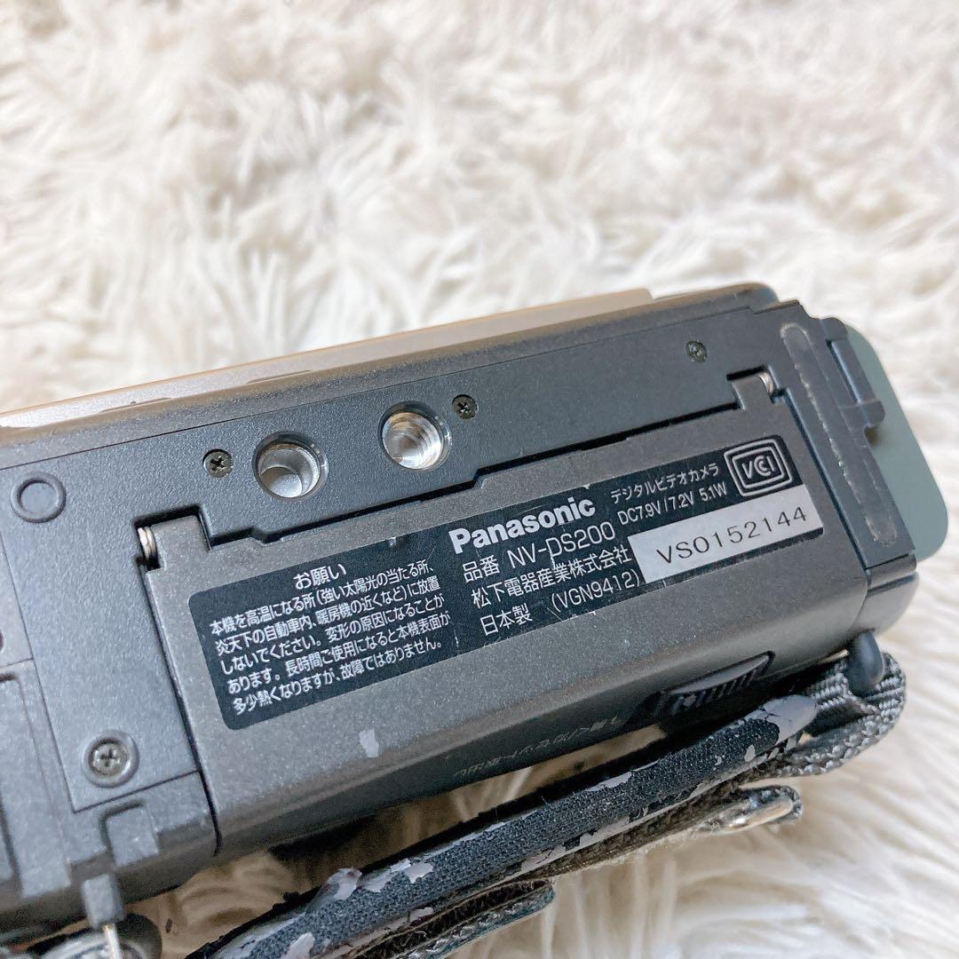 Panasonic NV-DS200 ビデオカメラ　本体