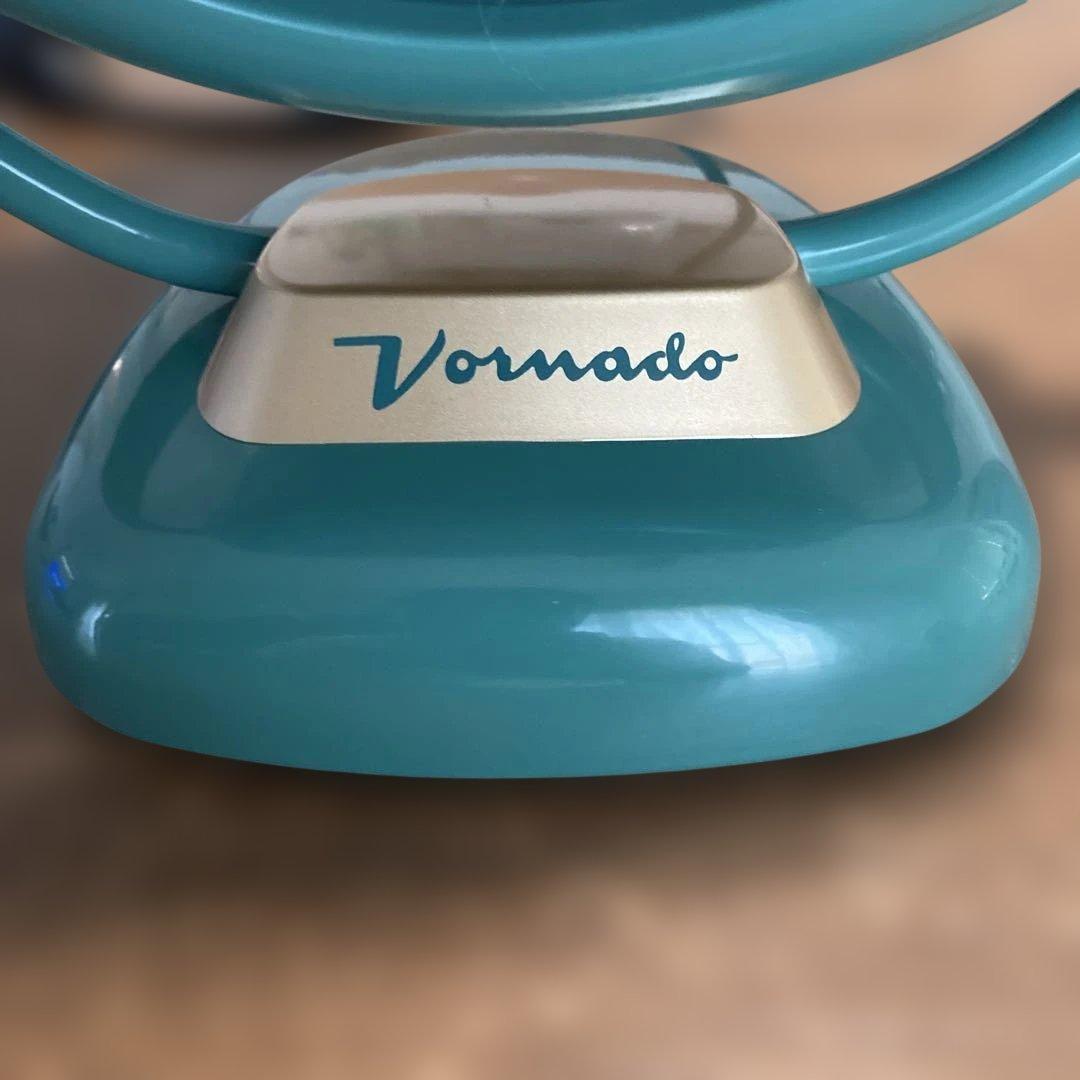 美品　Vornado VFAN2-JP サーキュレーター　グリーン