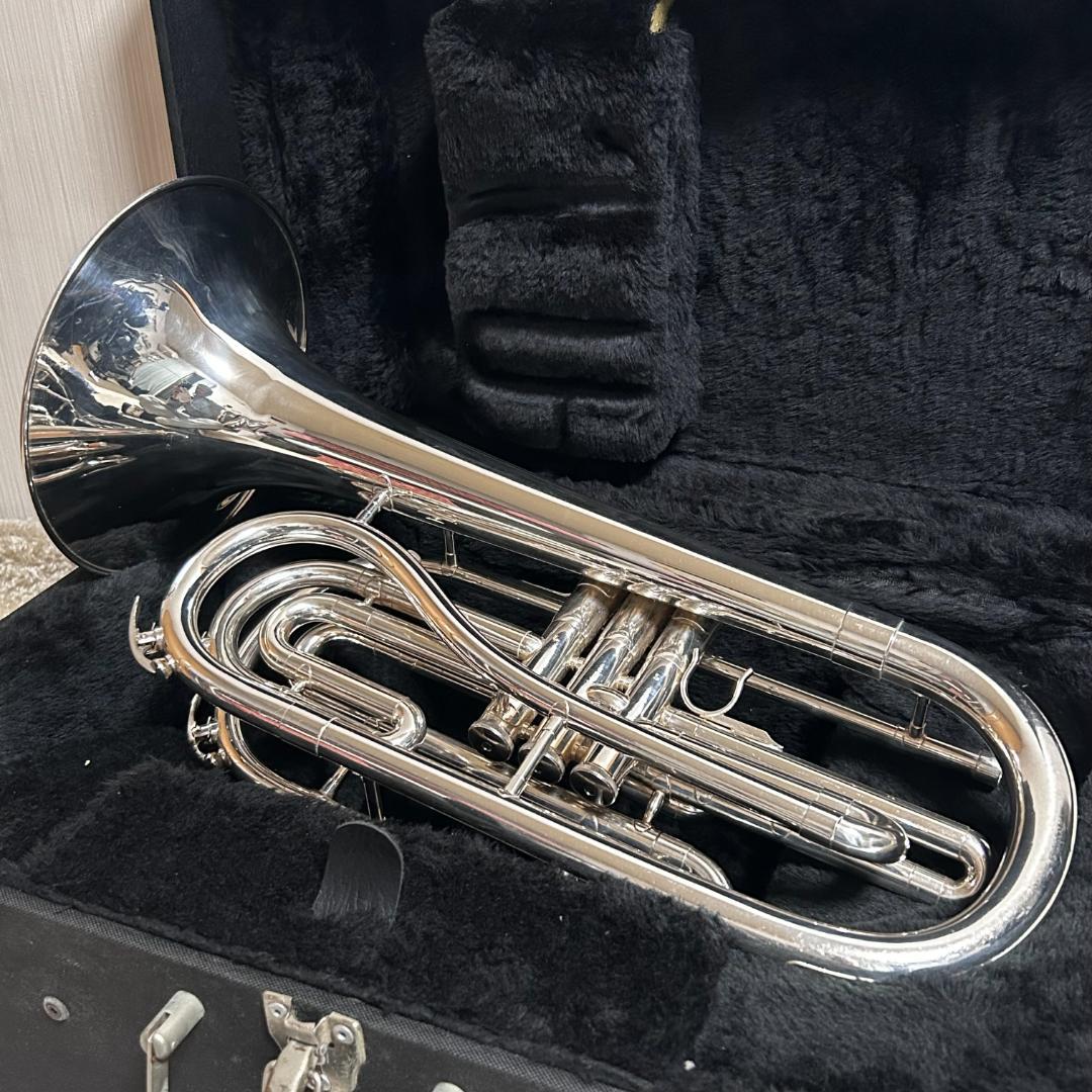 Dynasty　ダイナスティ　マーチングトロンボーン　マウスピース付き