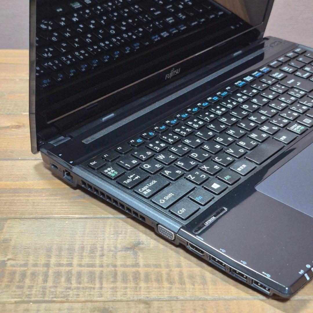 在宅ワークに！初心者向け設定済 Windows11薄型ノートパソコン 164