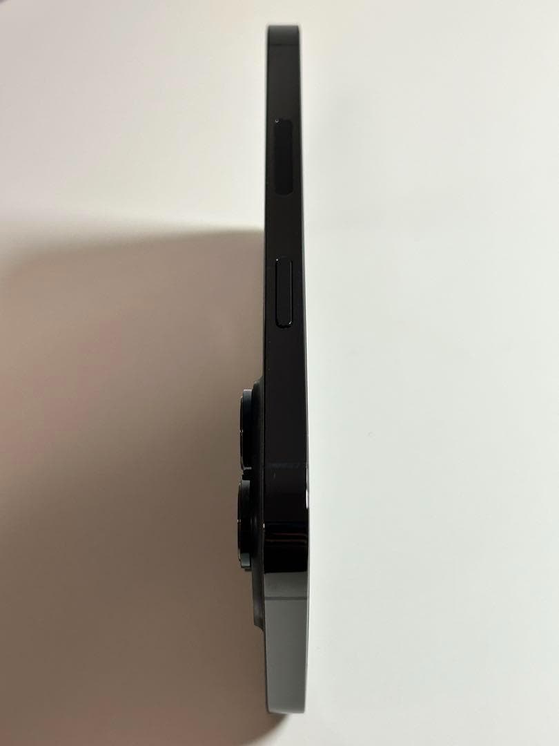 【ほぼ新品】iPhone 14 Pro 128GB・ブラック（SIMフリー）