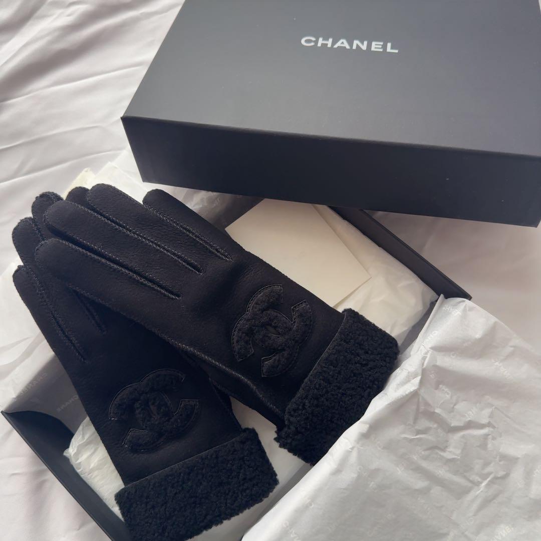 12／21まで値下げ！新品未使用CHANEL ココマーク手袋　グローブ