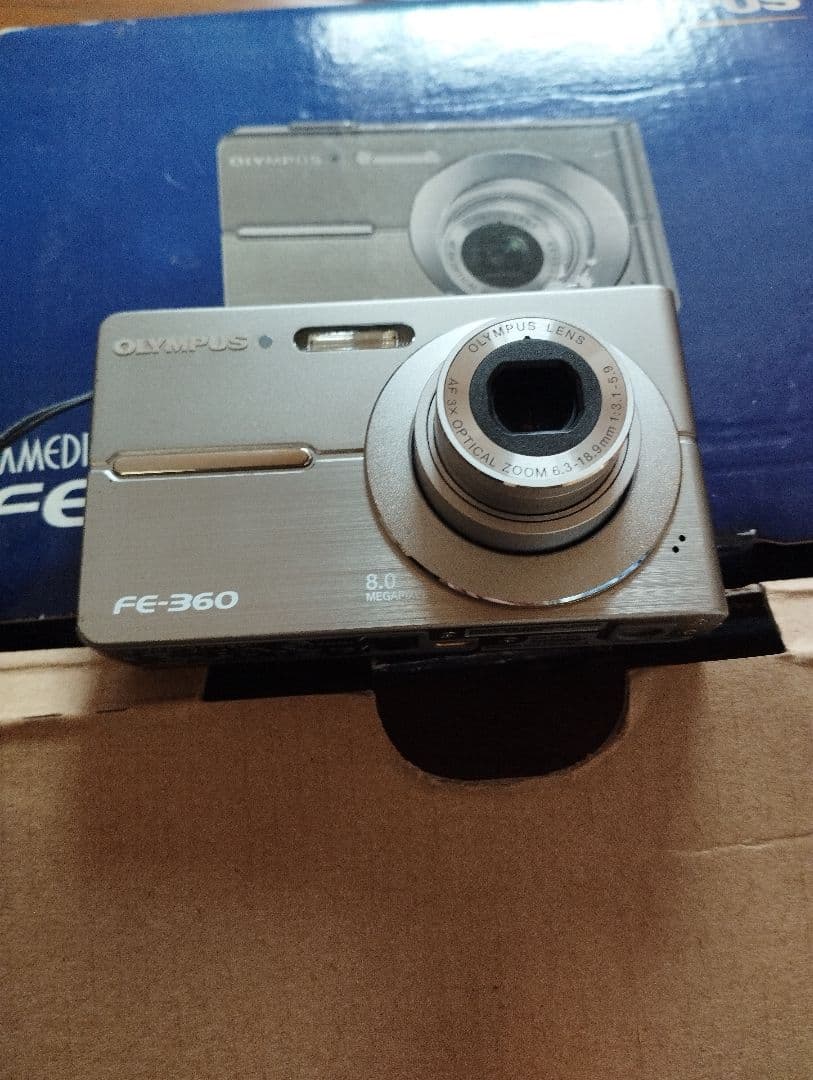 OLYMPUS FE-360 8.0メガピクセル