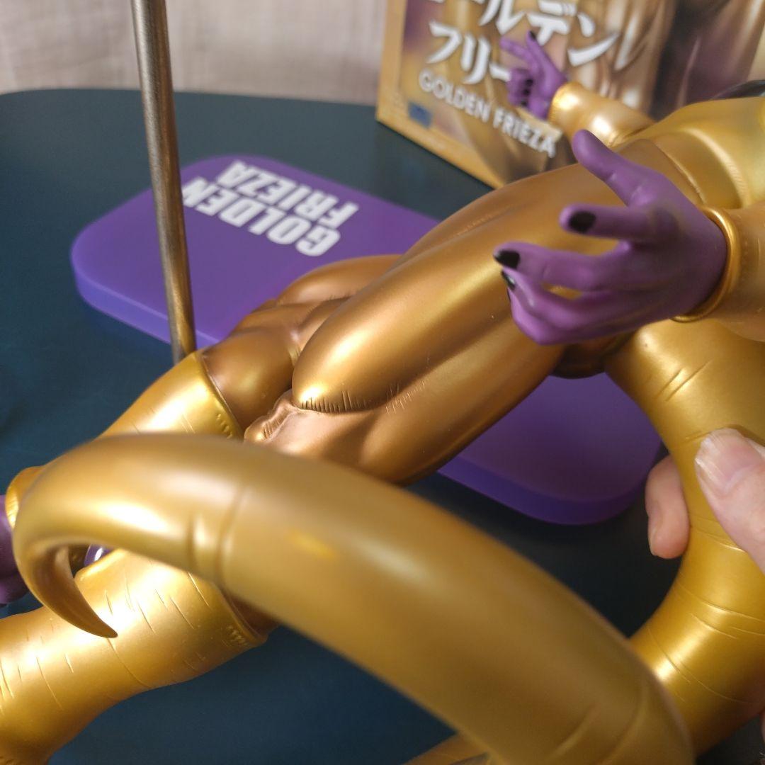 ドラゴンボール　ゴールデンフリーザ　ギガンティック フィギュア