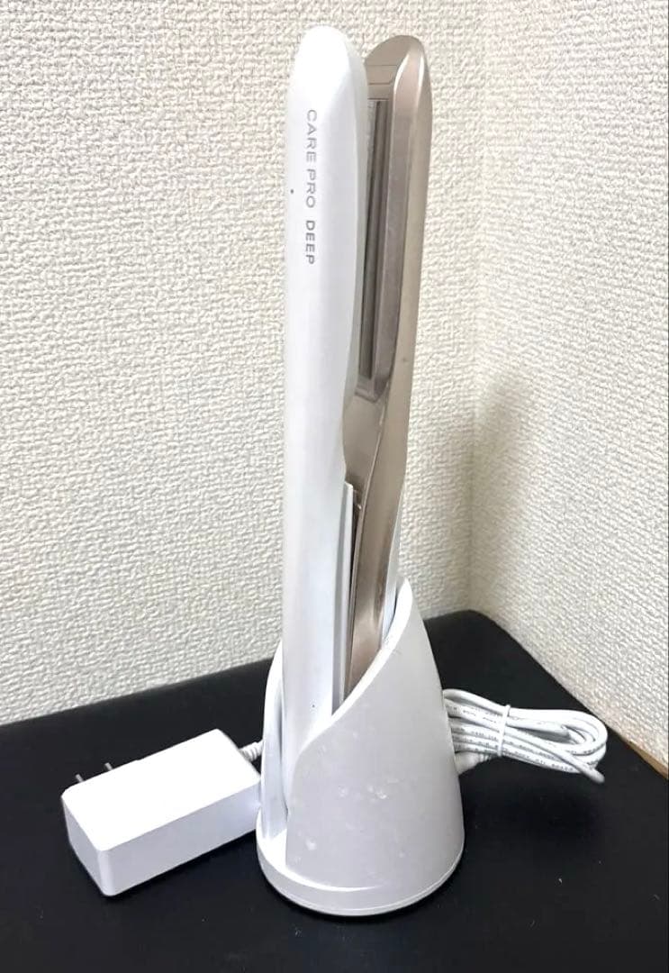 美品　箱付　CARE PRO ヘアアイロン ホワイト　超音波　ダメージケア