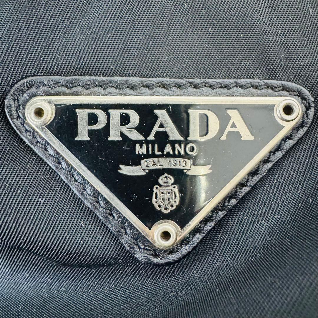 ✨PRADA✨プラダ✨ナイロン✨三角ロゴプレート✨ブラック✨ボストンバッグ✨