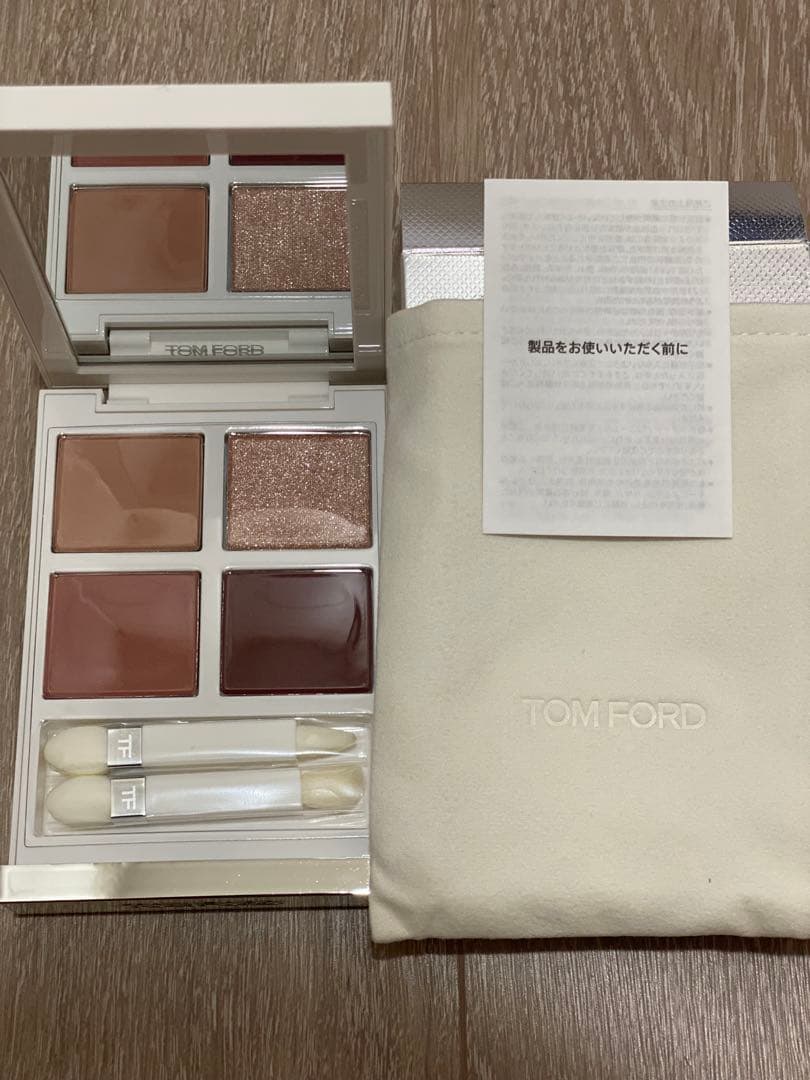 アイシャドウ TOM FORD SOLEIL EYE COLOR QUAD 01SN